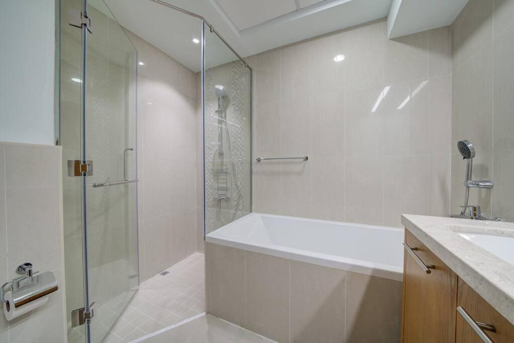 Burj Khalifa View - 2Br And Maid - Downtown Διαμέρισμα Ντουμπάι Εξωτερικό φωτογραφία