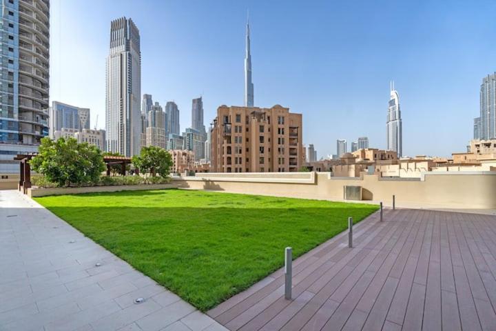 Burj Khalifa View - 2Br And Maid - Downtown Διαμέρισμα Ντουμπάι Εξωτερικό φωτογραφία